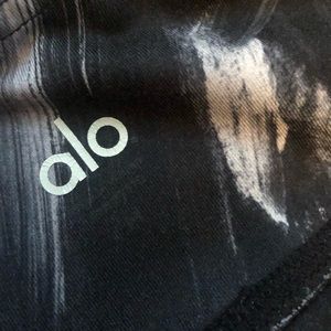 Alo Leggings
